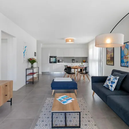 公寓 Loctowers A4-5-4 By Interhome *