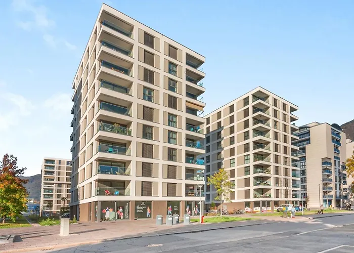 Loctowers A4-5-4 By Interhome * 洛迦诺